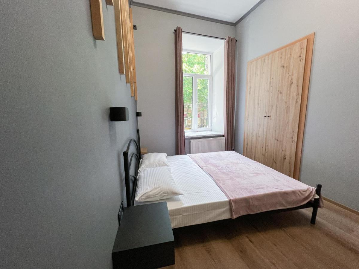 Apartments White Pearl Sadova Odessa Zewnętrze zdjęcie