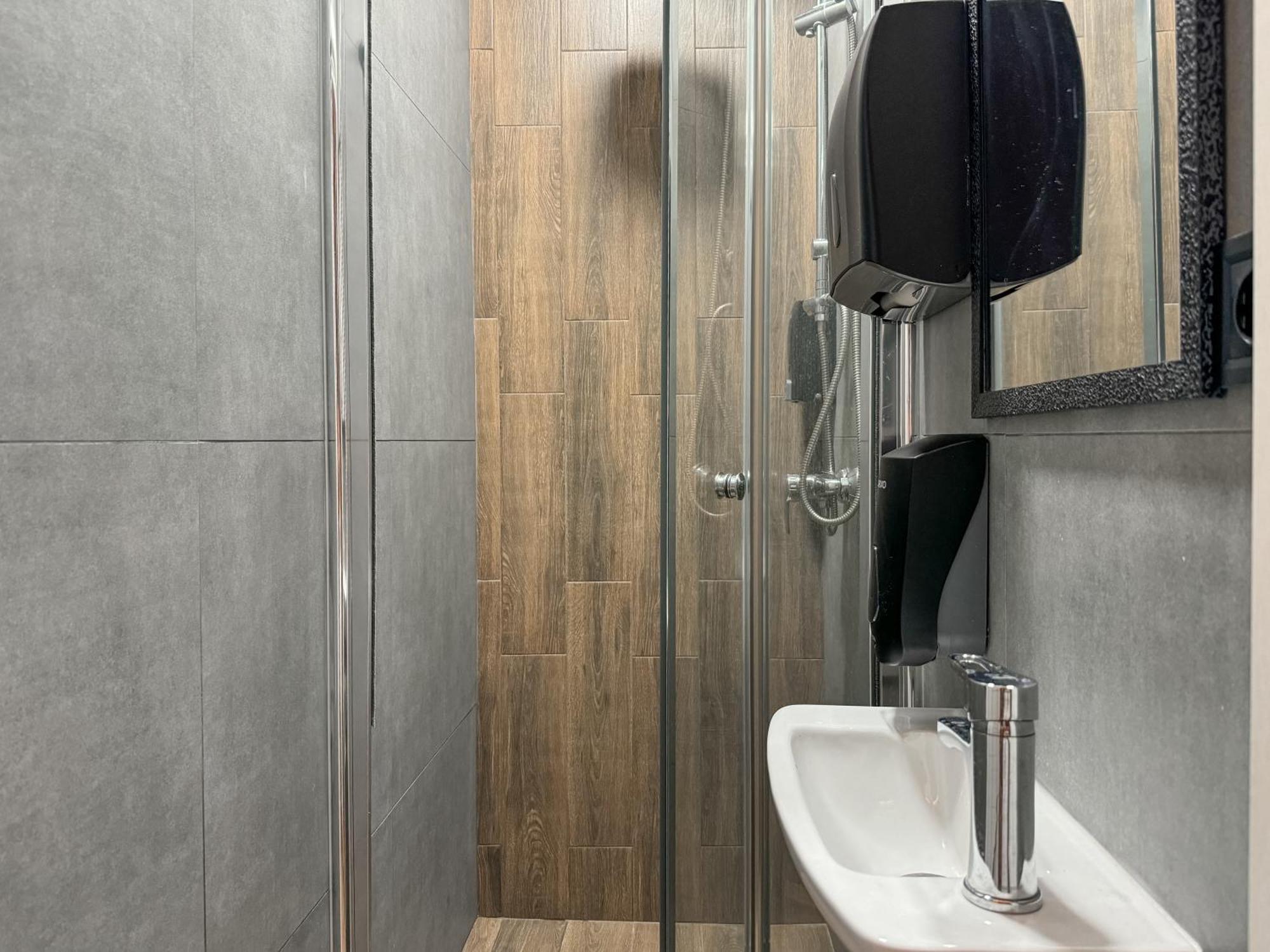 Apartments White Pearl Sadova Odessa Zewnętrze zdjęcie